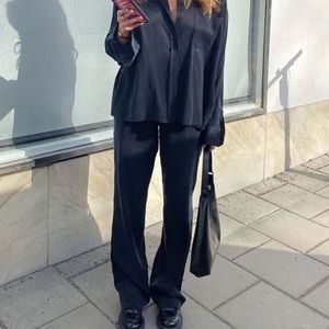 Djerf Avenue Ash on the Go pants